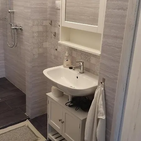 Διαμέρισμα Csillagfurt Apartman